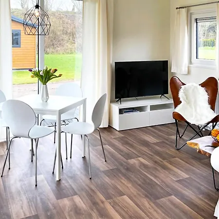 Casa vacanze 2 Bedroom Cozy In *