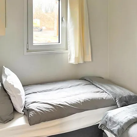 2 Bedroom Cozy In Casa vacanze Susel